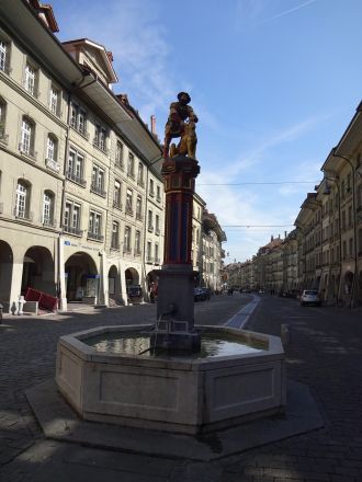 Simson-brunnen i Bern.