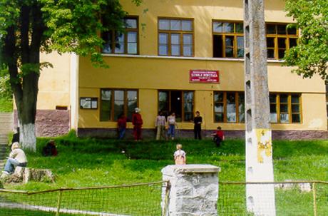 Skolan i Mălâncrav/Malmkrog.
